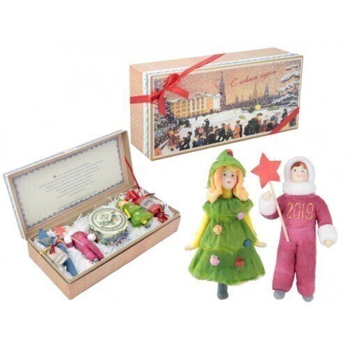 Сюрпризная коробка "С новым годом, Москва!"
Сюрпризная коробка "С новым годом, Москва!"